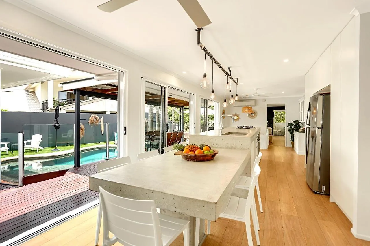 Birdsong Villa Sunrise Beach